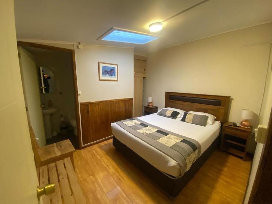 Hostal Reymer Patagonia プエルト・ナタレス エクステリア 写真